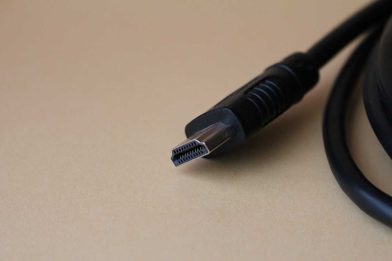 hdmi-643728_1920