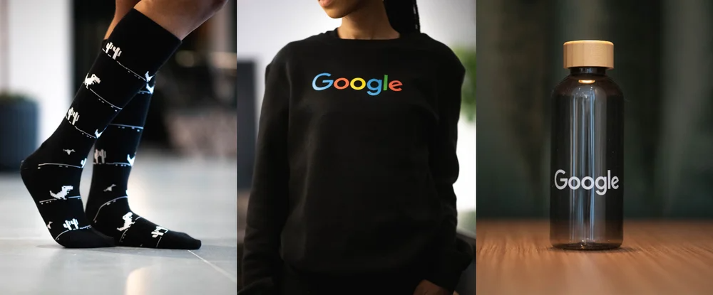 Algunos de los productos de merchandising de Google.