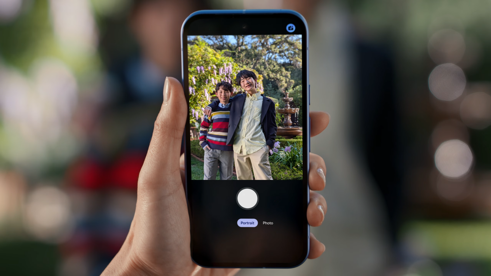 Fotograma del vídeo oficial de presentación del Google Pixel 10a